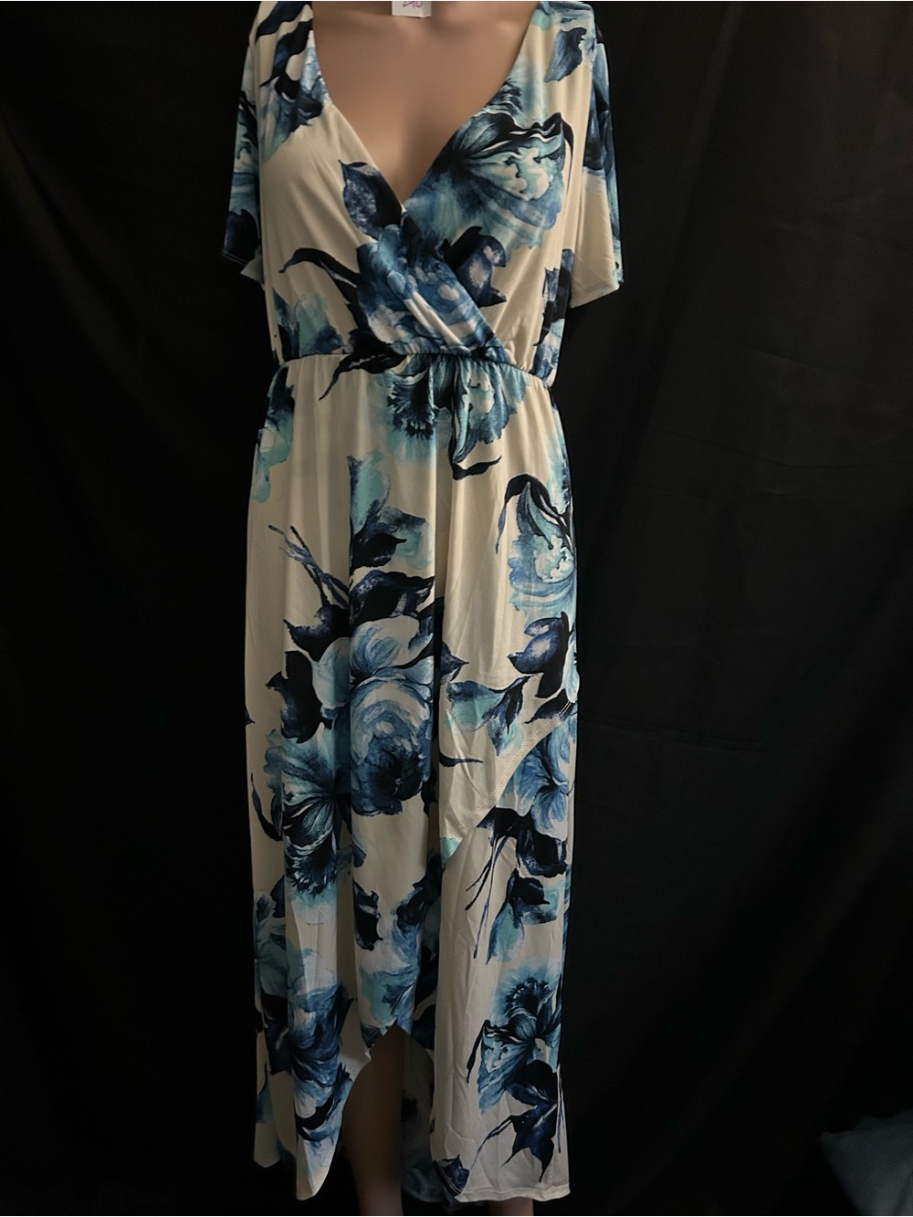 Saved By The Dress Women’s Blue & Cream Floral Wrap Maxi Dress Lg